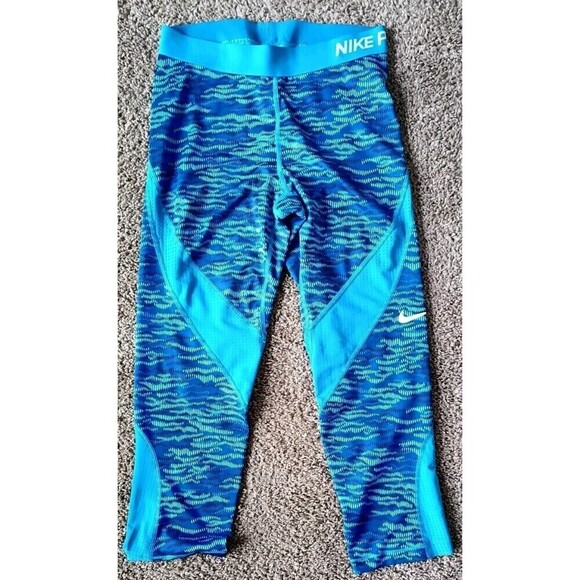 Nike Pro Hypercool Reflect Capri Leggings Women's Size Medium Blue Training - Picture 3 of 9
